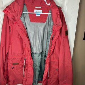 Columbia Vibrant Red Outdoor Jacket